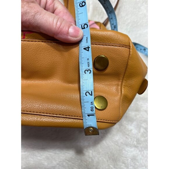 Fossil Sydney Love Tan Leather Satchel With Pink Heart Details & Adjustable Stra - Picture 4 of 7